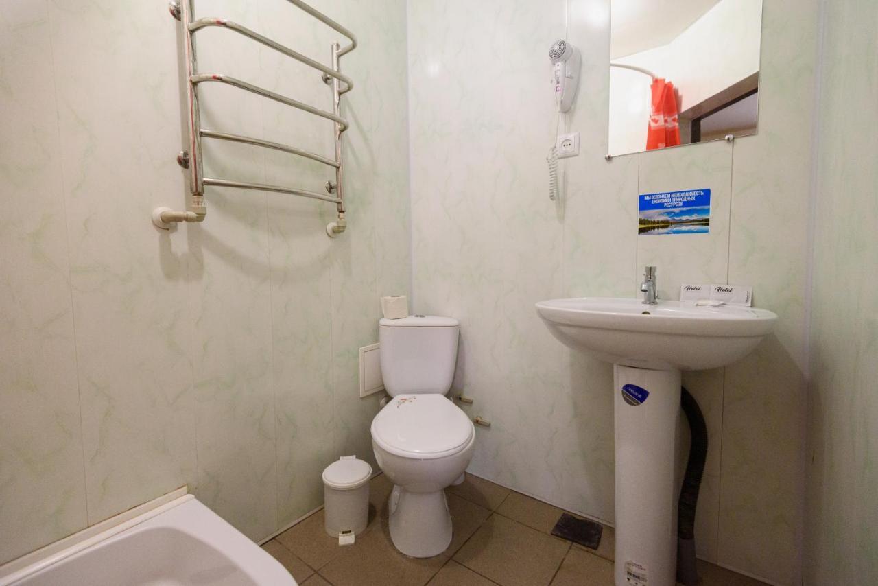 Maiami Hotell Nikopol Exteriör bild